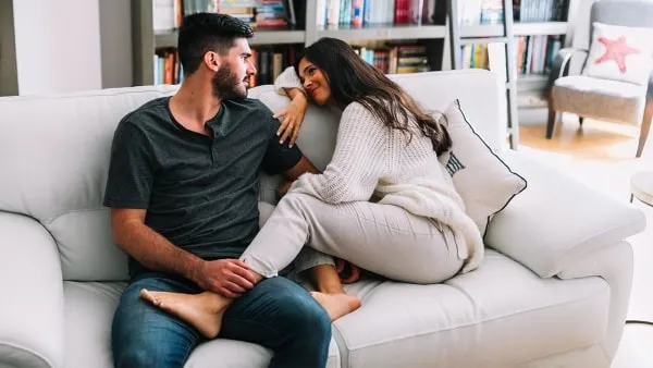 retapitare canapele si fotolii in Bucuresti renov art Bucuresti